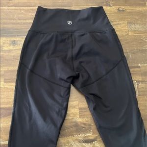 Black born primitive Integrity leggings